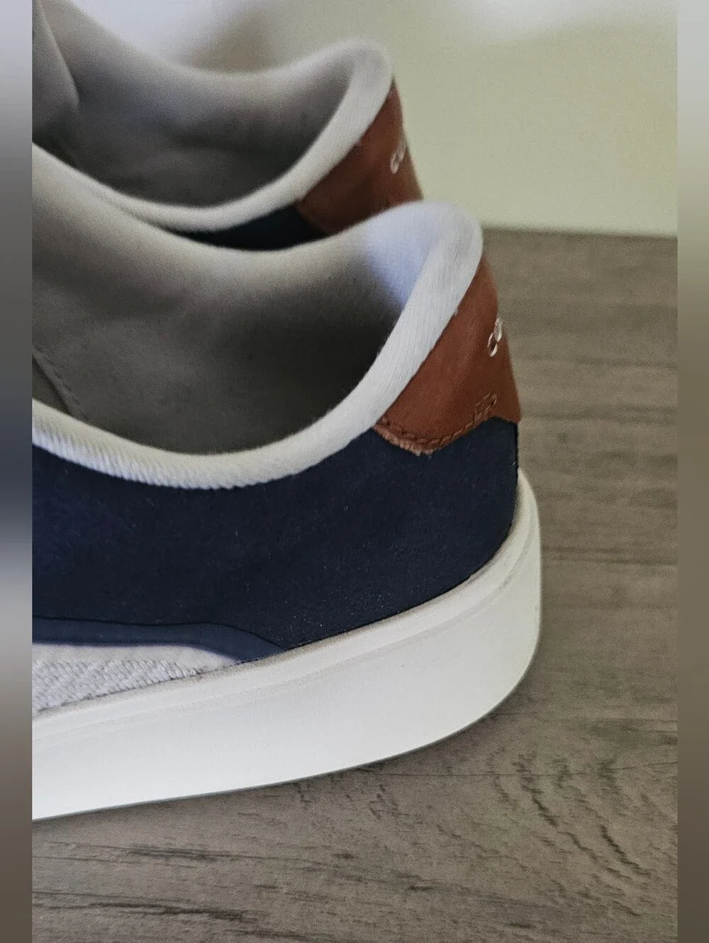 Cole Haan Men's Grand Crosscourt Winner sneakers Ivory Navy Blue Brown 8 M